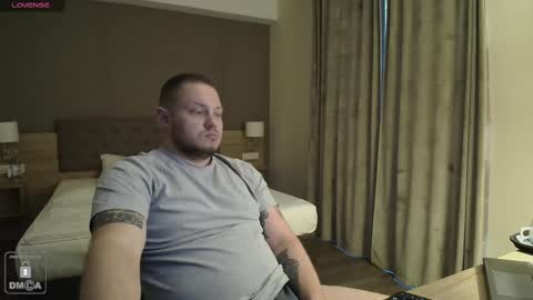 x19marco93x online show from 13, 2, 2025