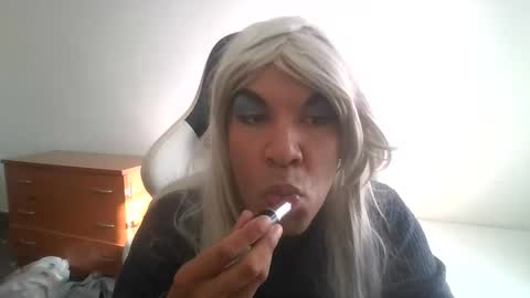 Xeranessa online show from 23, 9, 2025