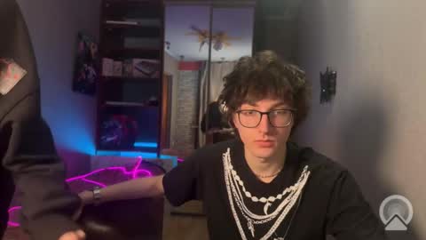 Philipp and Este online show from 3, 2, 2026