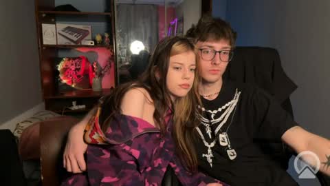 Philipp and Este online show from 1, 4, 2026