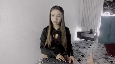 x_jules_ online show from 10, 10, 2025