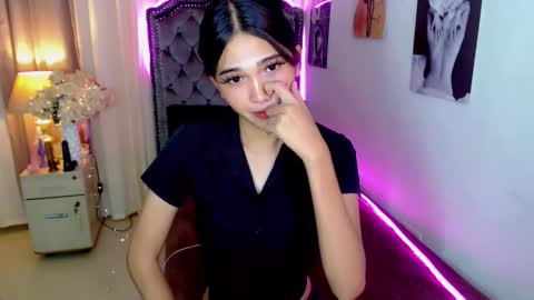 Snapshot of xairah_doux chatting on 5, 10, 2025 xairah_doux online show from 5, 10, 2025