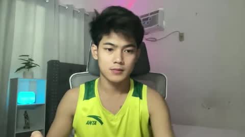 Snapshot of xaldrian_destroyer chatting on 2, 12, 2025 Prince Aldrian online show from 2, 12, 2025