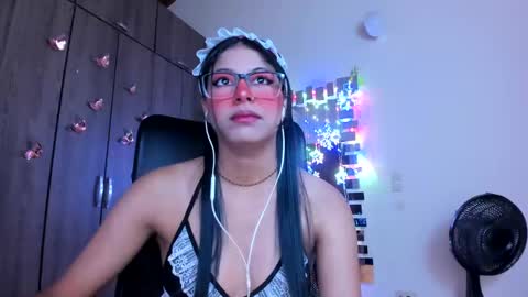 XALLYSONX online show from 10, 1, 2025