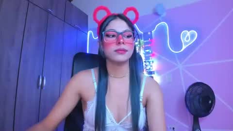 XALLYSONX online show from 18, 1, 2025