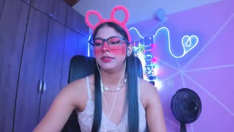 XALLYSONX online show from 26, 1, 2025