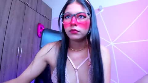 XALLYSONX online show from 22, 11, 2025