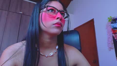 Snapshot of xallysonx_ chatting on 7, 2, 2026 XALLYSONX online show from 7, 2, 2026