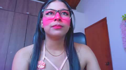 Snapshot of xallysonx_ chatting on 9, 2, 2026 XALLYSONX online show from 9, 2, 2026