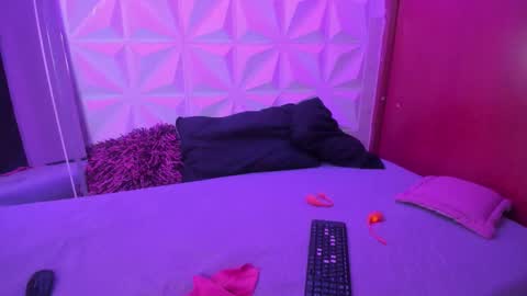 xamabtlee0107 online show from 16, 9, 2025