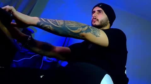 XanderCageX online show from 5, 2, 2026