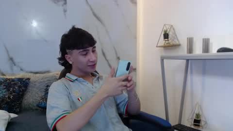 xandergrey8 online show from 19, 4, 2026