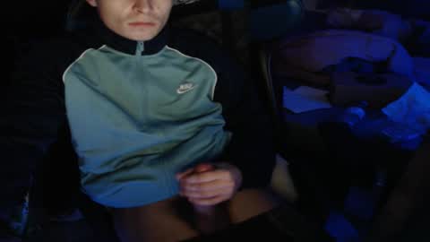 Snapshot of xandiigmusik chatting on 30, 10, 2025 rx4per online show from 30, 10, 2025