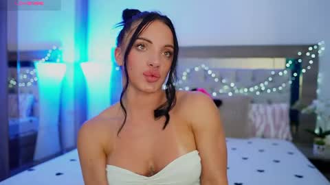 Alexandra online show from 15, 6, 2026