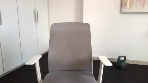 xavii31 online show from 19, 1, 2025