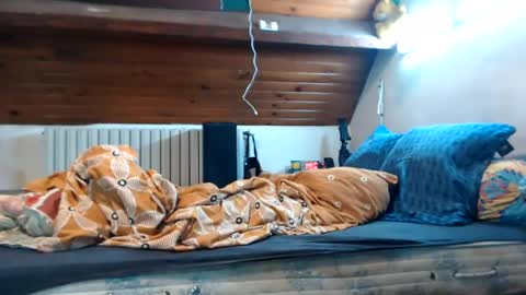 Snapshot of xavmari chatting on 16, 6, 2026 xavmari online show from 16, 6, 2026