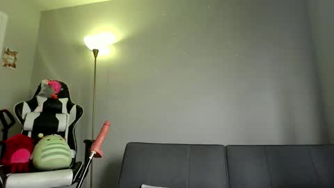 Snapshot of xcharlottexeuphoriax chatting on 19, 11, 2025 charlotte euphoria online show from 19, 11, 2025