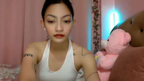 Sachi Cy online show from 28, 1, 2025