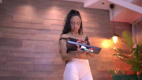 Snapshot of xenabloom chatting on 25, 2, 2026 Xena online show from 25, 2, 2026