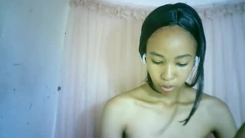 Snapshot of xenna610827 chatting on 26, 1, 2025 xenna610827 online show from 26, 1, 2025