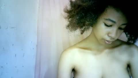 Snapshot of xenna610827 chatting on 12, 2, 2025 xenna610827 online show from 12, 2, 2025