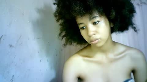 Snapshot of xenna610827 chatting on 13, 2, 2025 xenna610827 online show from 13, 2, 2025