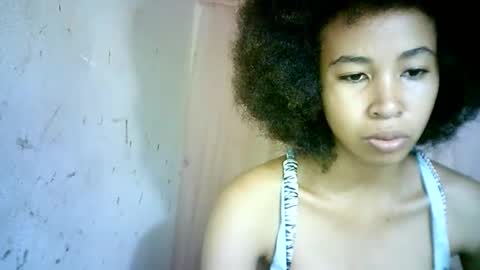 Snapshot of xenna610827 chatting on 27, 2, 2025 xenna610827 online show from 27, 2, 2025