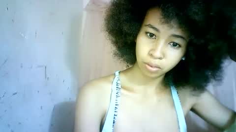 Snapshot of xenna610827 chatting on 27, 2, 2025 xenna610827 online show from 27, 2, 2025