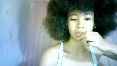 Snapshot of xenna610827 chatting on 3, 3, 2025 xenna610827 online show from 3, 3, 2025