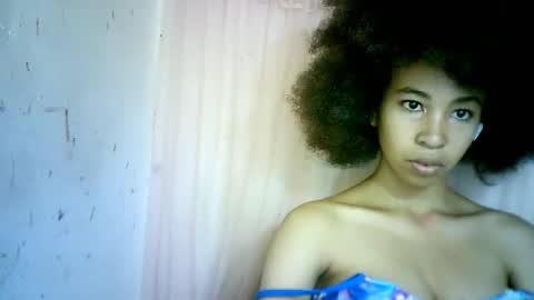 Snapshot of xenna610827 chatting on 7, 3, 2025 xenna610827 online show from 7, 3, 2025