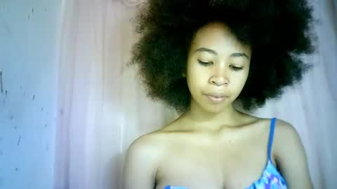 Snapshot of xenna610827 chatting on 8, 3, 2025 xenna610827 online show from 8, 3, 2025