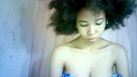 Snapshot of xenna610827 chatting on 11, 3, 2025 xenna610827 online show from 11, 3, 2025