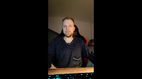 Snapshot of xer187 chatting on 3, 3, 2026 Xeharnot online show from 3, 3, 2026