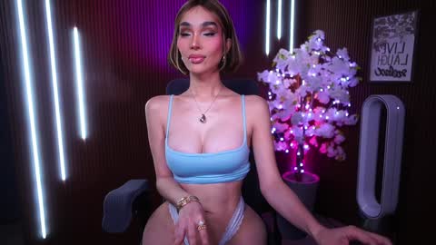 Anne online show from 2, 12, 2025