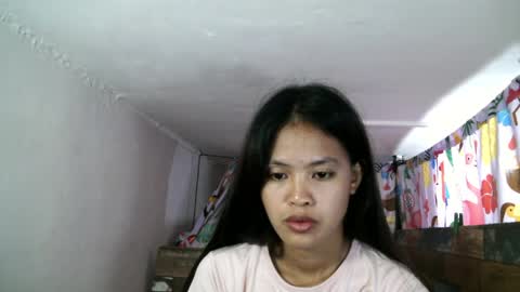 xgurlxlaloox online show from 28, 4, 2026