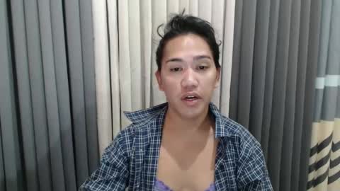 Snapshot of xhugejerkingtransx chatting on 21, 2, 2025 GWEN THOMPSON ....... online show from 21, 2, 2025