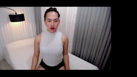 Snapshot of xhugejerkingtransx chatting on 28, 9, 2025 GWEN THOMPSON ....... online show from 28, 9, 2025