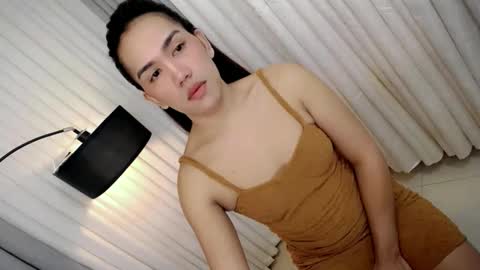 Snapshot of xhugejerkingtransx chatting on 11, 11, 2025 GWEN THOMPSON ....... online show from 11, 11, 2025