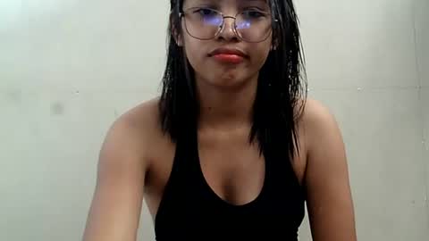 Snapshot of xiaomeee chatting on 3, 10, 2025 xiaomeee online show from 3, 10, 2025