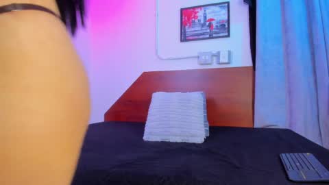 Snapshot of ximeena_ chatting on 23, 5, 2026 ximena online show from 23, 5, 2026