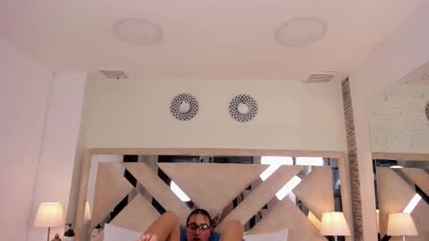 Xime  online show from 11, 3, 2026