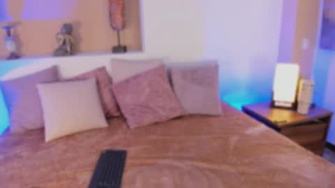  X I O M A R A  online show from 10, 2, 2026