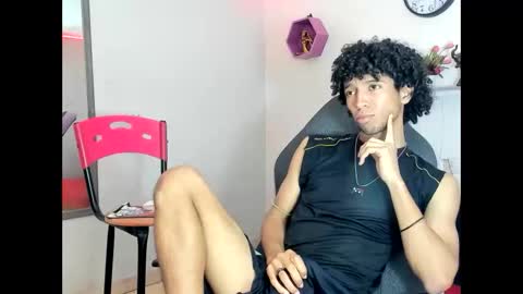 Snapshot of xion_ez chatting on 3, 11, 2025 xion_ez online show from 3, 11, 2025