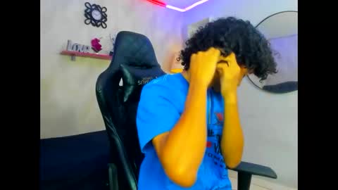 Snapshot of xion_ez chatting on 16, 11, 2025 xion_ez online show from 16, 11, 2025