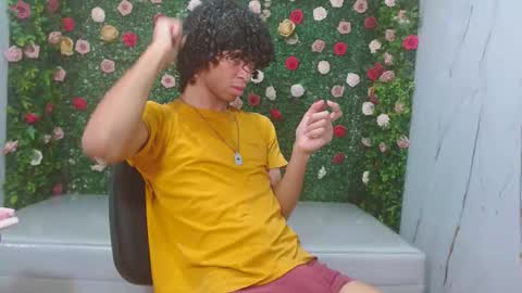 Snapshot of xion_ez chatting on 15, 1, 2026 xion_ez online show from 15, 1, 2026