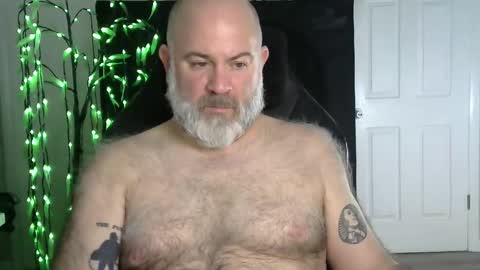 Snapshot of xjohnniex77 chatting on 11, 1, 2026 MrSlowBurn77 online show from 11, 1, 2026