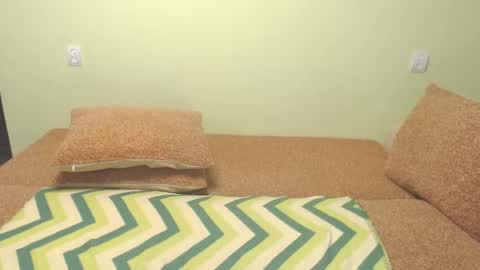 Snapshot of xjuliettexx chatting on 5, 2, 2025 Julia online show from 5, 2, 2025