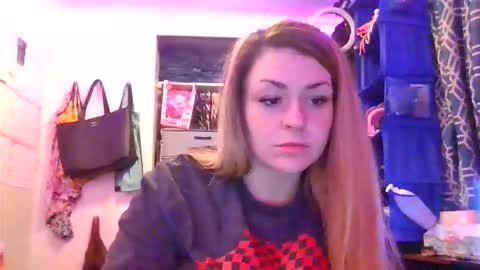 xkittymeowz online show from 8, 2, 2026