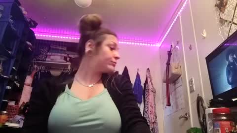 xkittymeowz online show from 13, 5, 2026