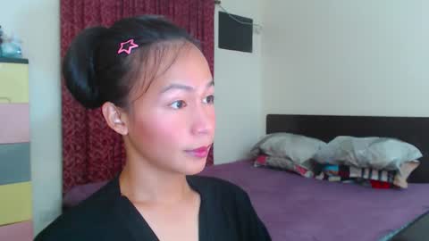Snapshot of xlovely_destinyx chatting on 14, 2, 2025 Alice online show from 14, 2, 2025